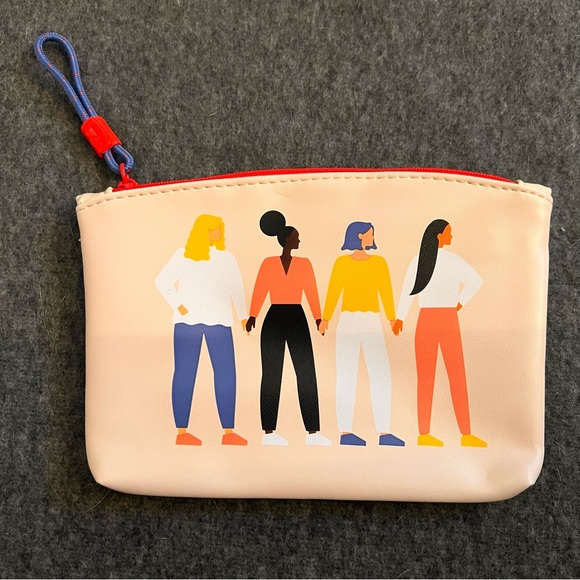 ISPY Cosmetic Bag Bundle - Picture 14 of 15